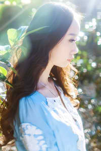 男同桌让我裸睡还把我衣服