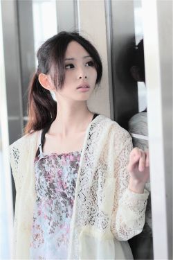 伊人97综合亚洲精品青春久久