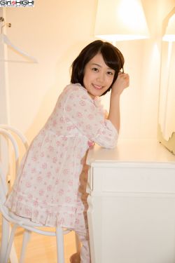 想在情人节和两个男生一起过