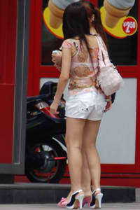 亚洲欧美另类精品日韩天美传媒