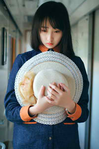 裸体强捏奶头绑吊视频